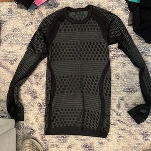 Lululemon Long Sleeve Top